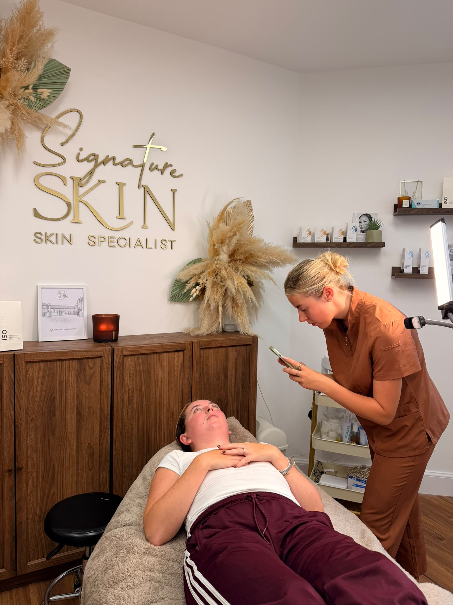 Content day with a beauty and skin specialist client
